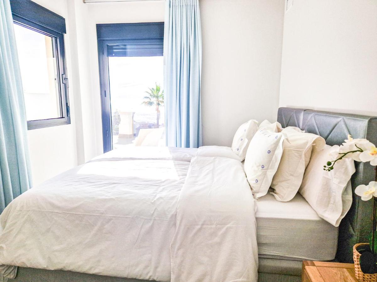 Luxury 2 Bedrooms Apt With Seaview Blue Suite 4104 Manilva Eksteriør bilde