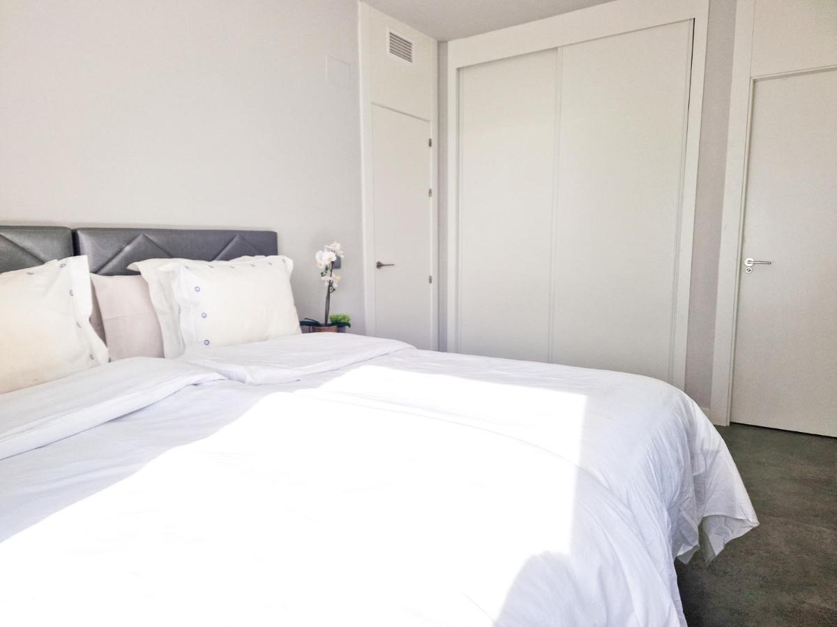 Luxury 2 Bedrooms Apt With Seaview Blue Suite 4104 Manilva Eksteriør bilde